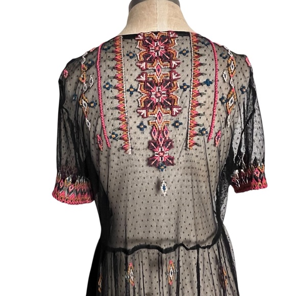 Sundance Dreamy Destinations Black Swiss Dot Embroidered Maxi Boho Dress — XL - Picture 10 of 14